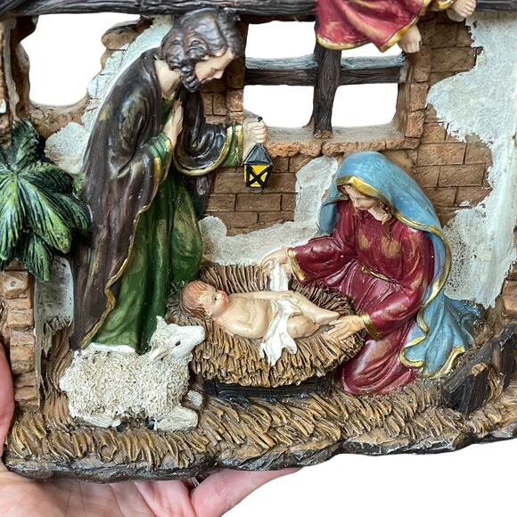 Nativity 3 Dimensional Poly Resin Christmas Light Not Working Wall or Shelf - Picture 9 of 16